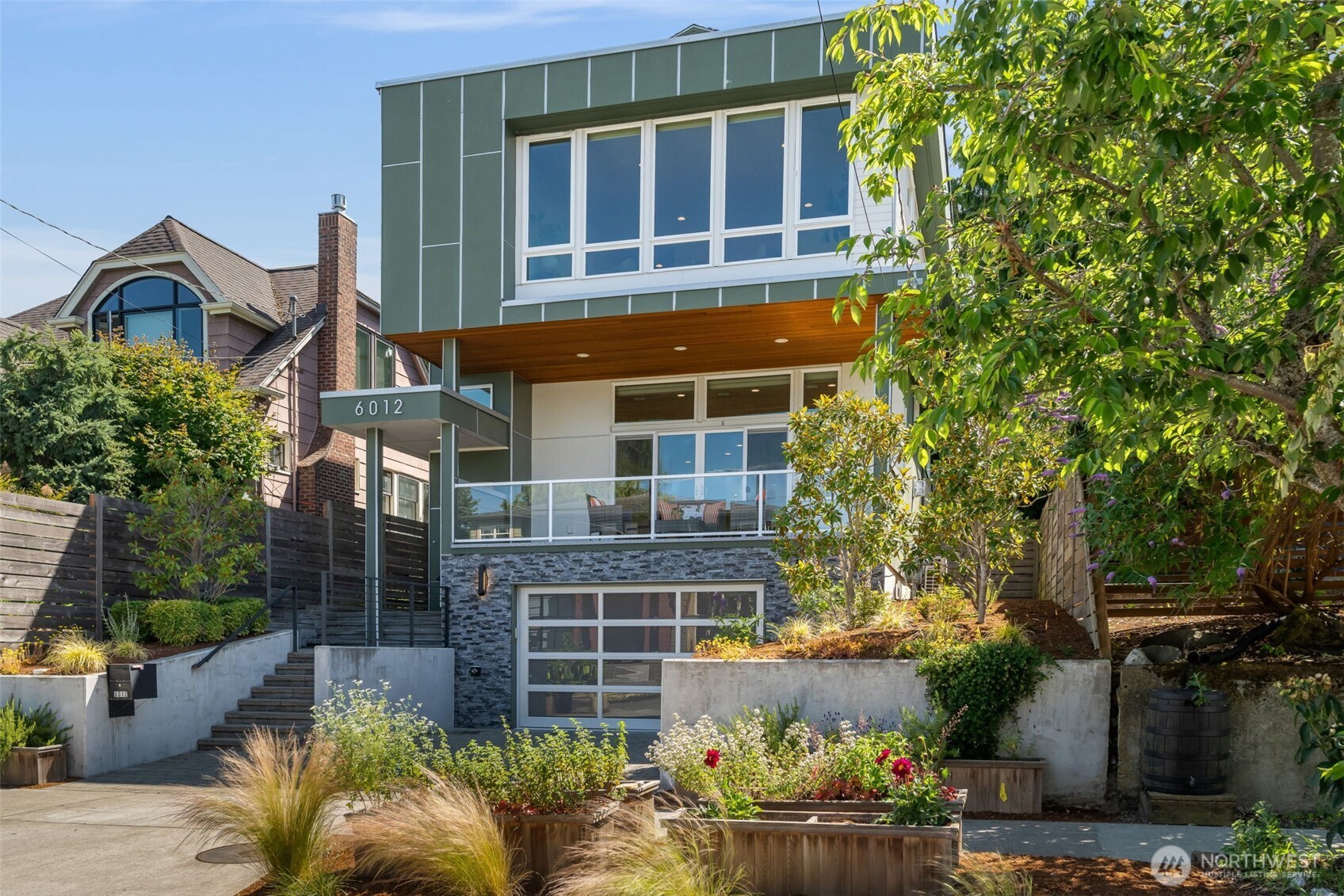 6012 Palatine Ave North  