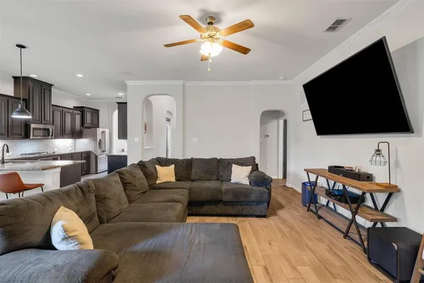 $475,000 | 3233 Burgundy Lane, Midlothian, TX 76065