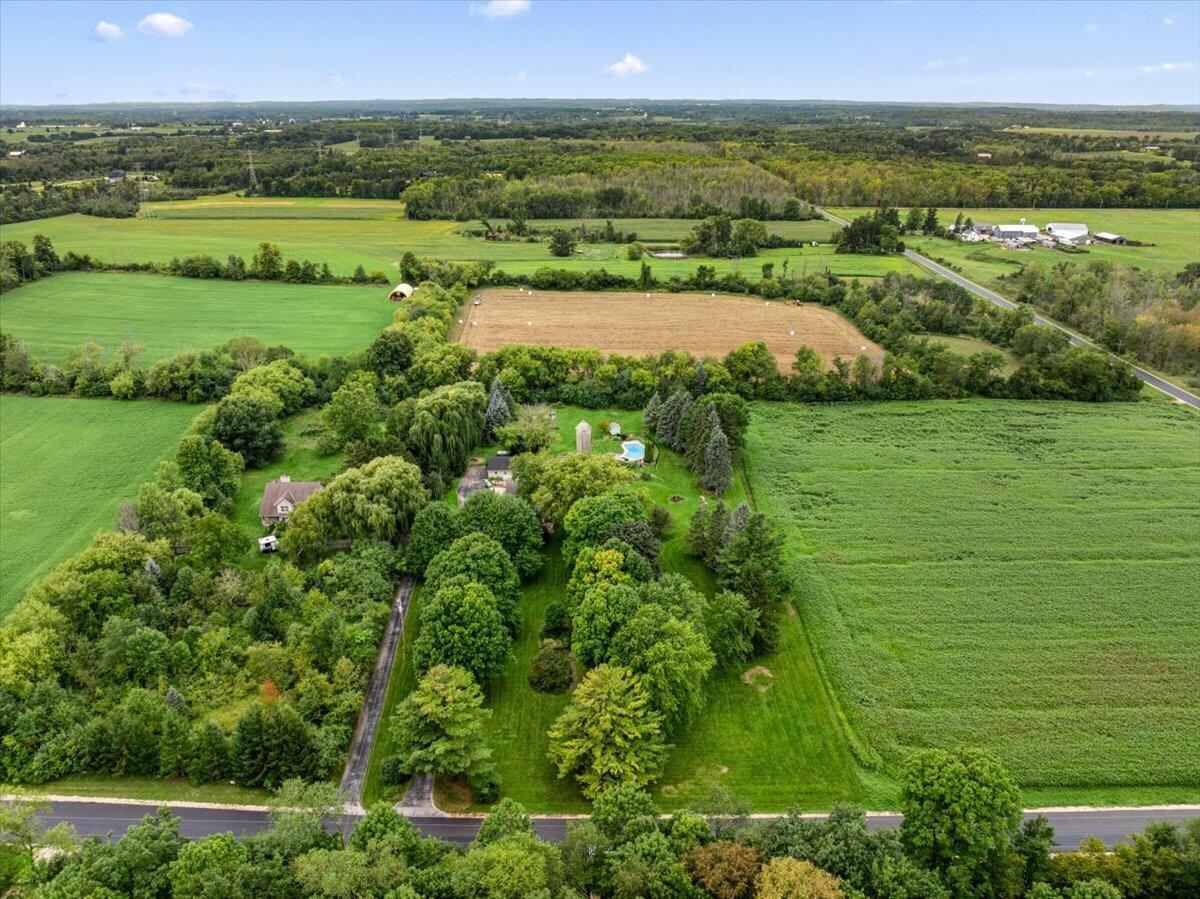 2473 Horns Corners Road Cedarburg, WI 53012 - Photo 63 of 69 62-Horns Corners-60