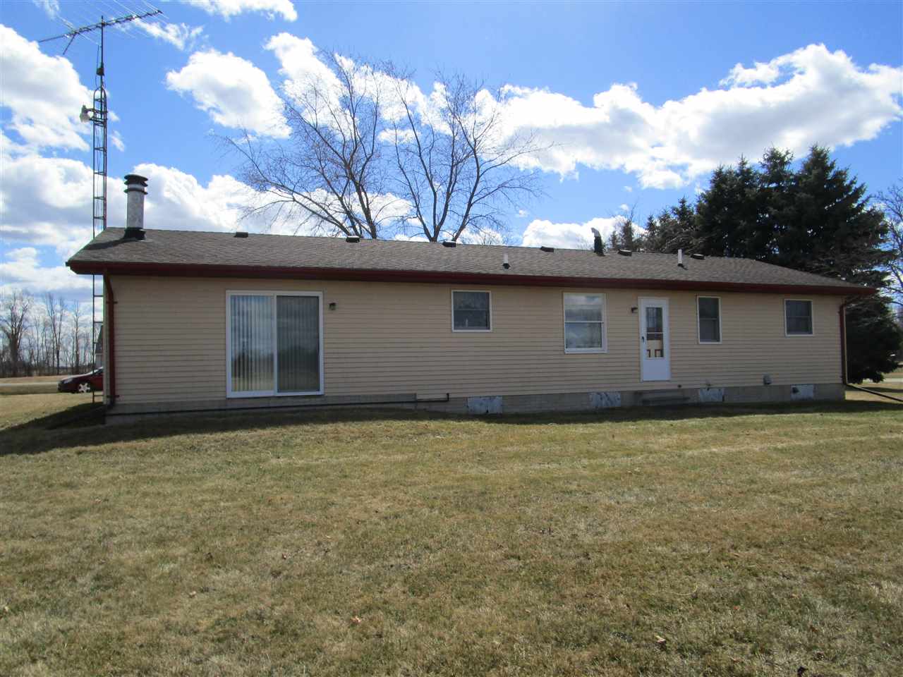 10887 Garrison Road Durand, MI 48429 - Photo 24 of 24 31235642-24.JPG