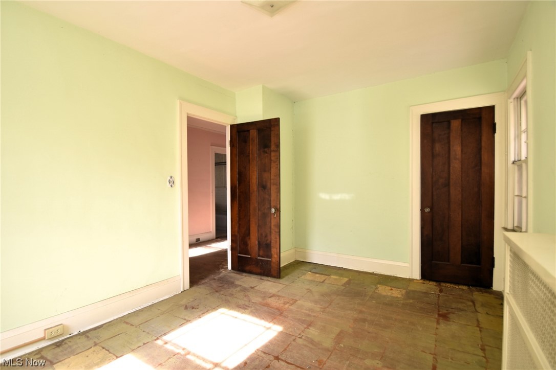 2227 Westminster Road Cleveland, OH 44118 - Photo 19 of 29 Bedroom 2