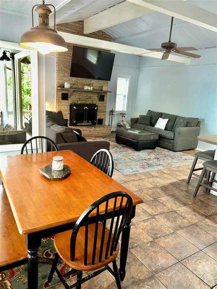2144 Hendryx Point Road Eucha, OK 74342 - Photo 5 of 18 Gallery Image 5