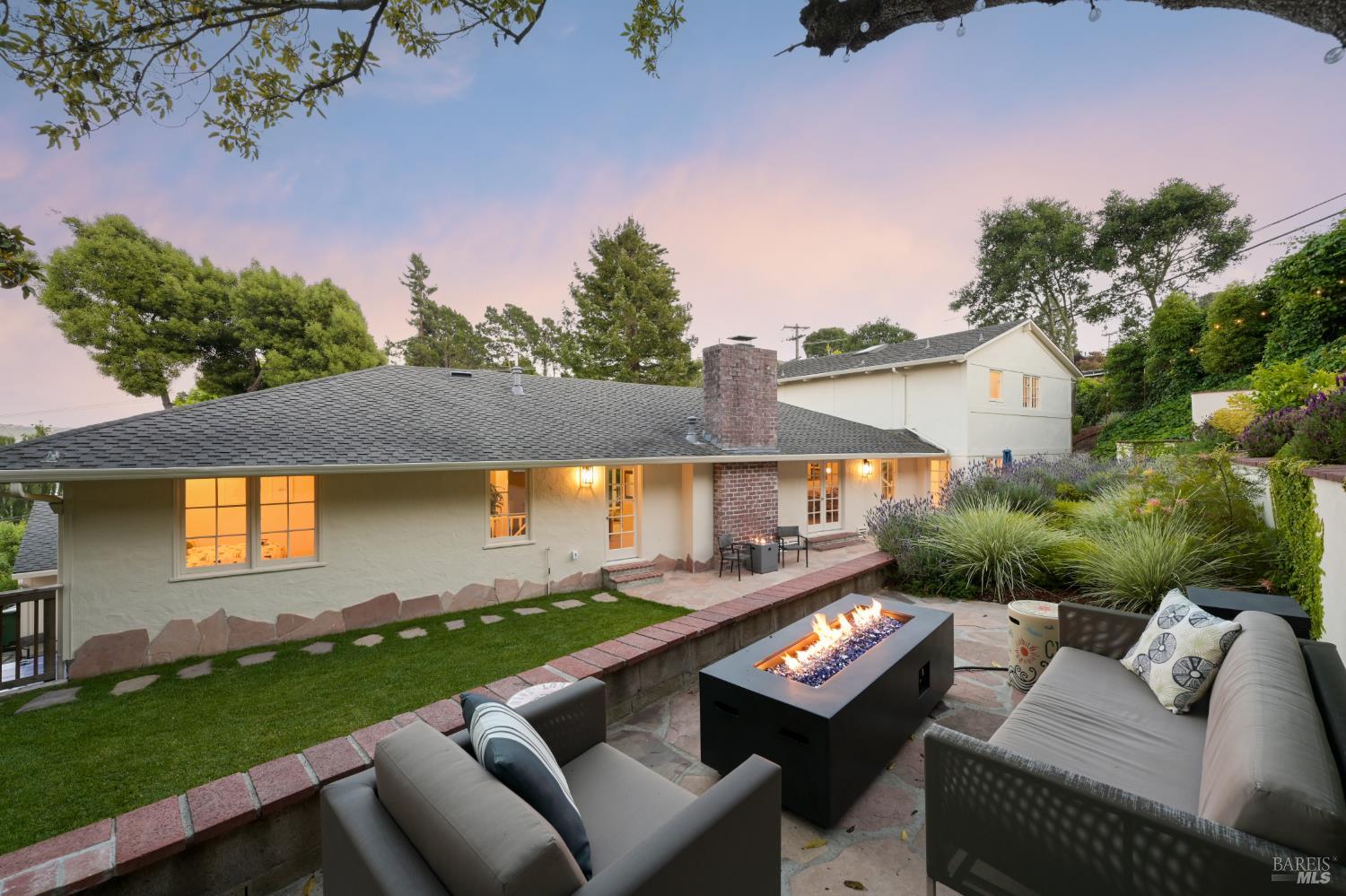 120 Ricardo Road Mill Valley, CA 94941 - Photo 4 of 64