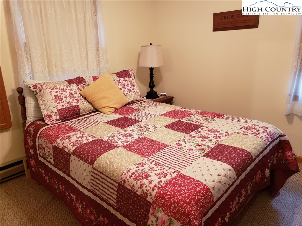 595 Windridge Road Newland, NC 28657 - Photo 10 of 14 Gallery Image 10