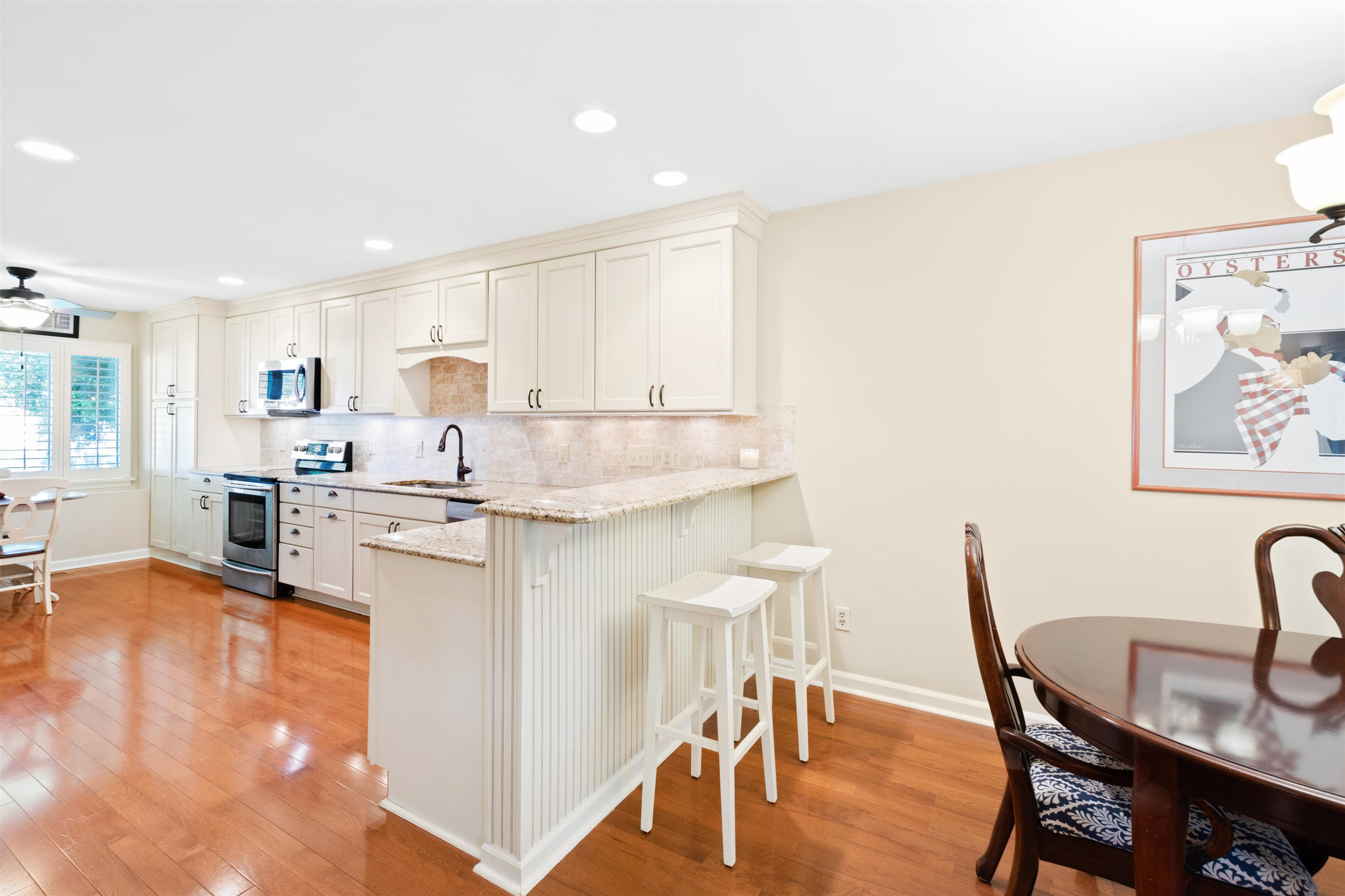 2846 Wycliff Road Raleigh, NC 27607 - Photo 13 of 43 Photo 13