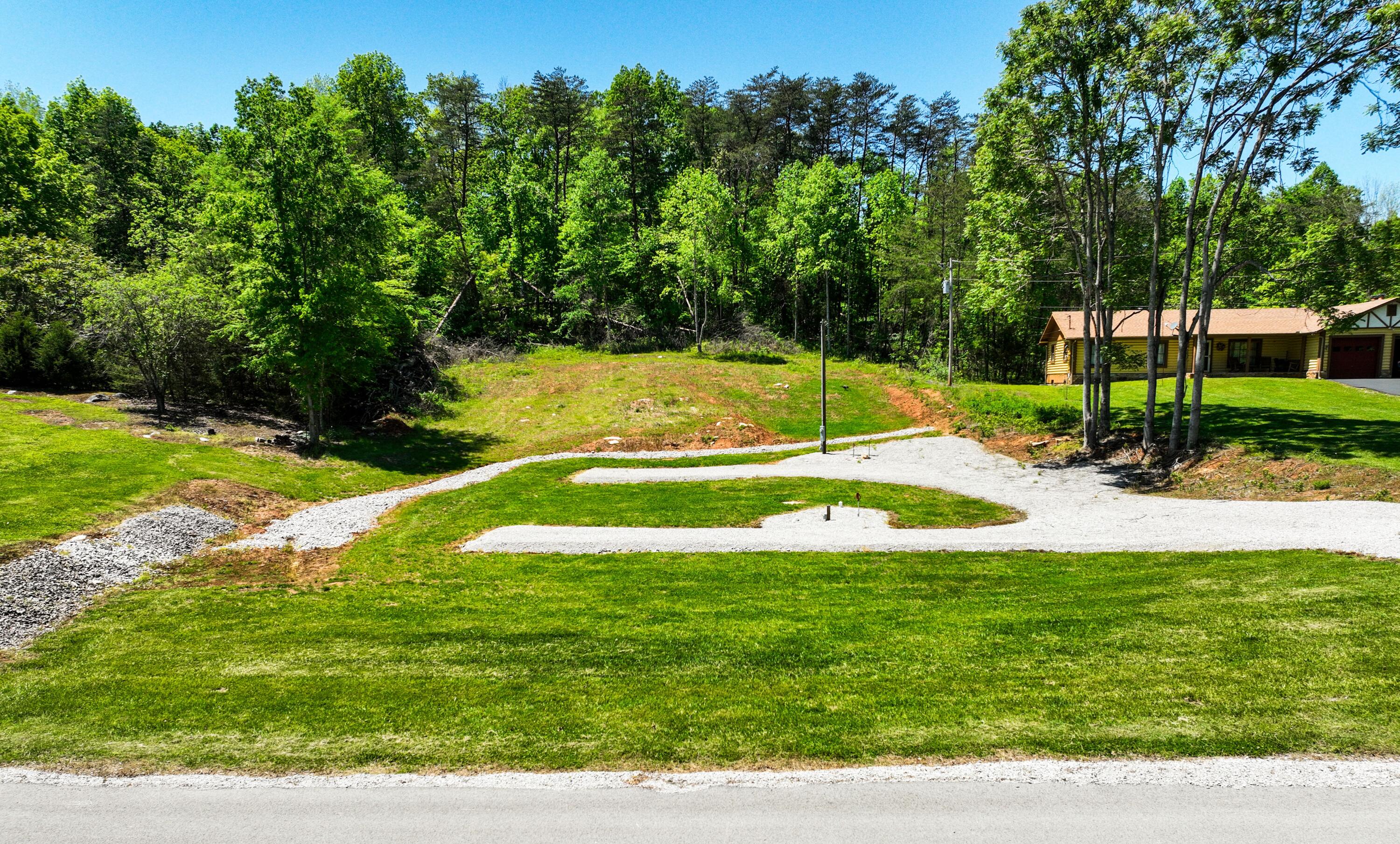 427 Hardwick Road Bronston, KY 42518 - Photo 4 of 9 HardwickRd-25 (edited)