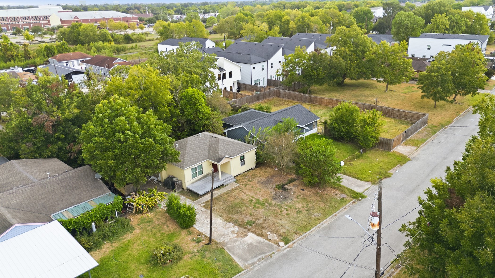 3525 Dreyfus Street Houston, TX 77021 - Photo 14 of 17 Gallery Image 14