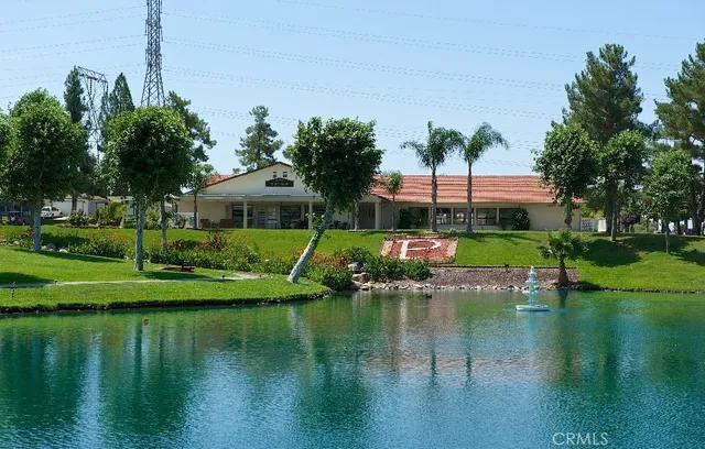 $274,900 | 10961 Desert Lawn Drive, Unit 433, Calimesa, CA 92320