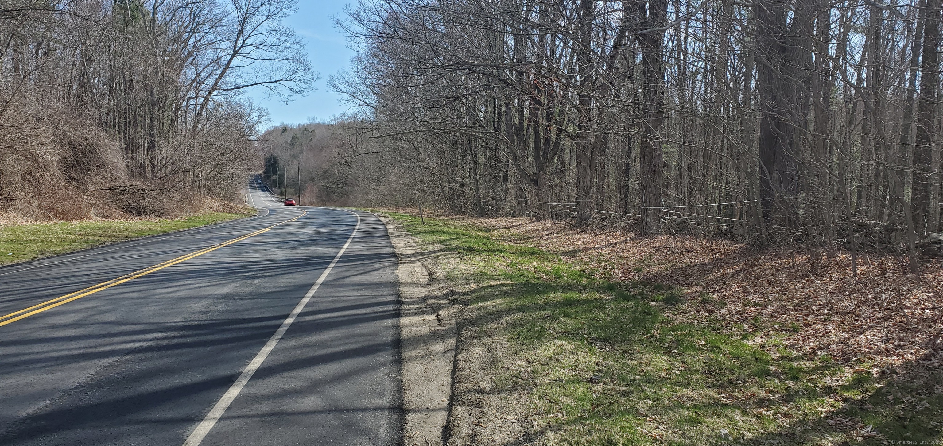 0 Center Road Woodstock, CT 06281 - Photo 4 of 5 a backyard of a house