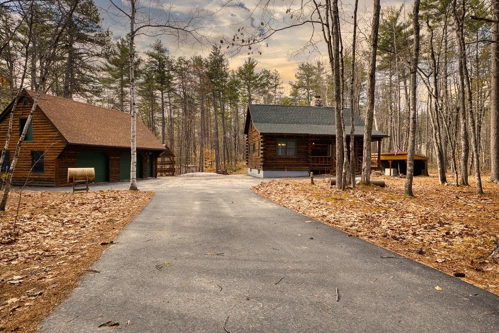 111 Pine River Path Effingham, NH 03882 - Photo 3 of 41