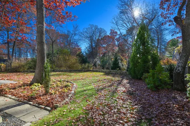 a house view with a outdoor space