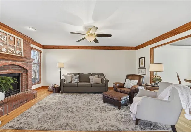 $370,000 | 18906 East 34th Terrace South, Independence, MO 64057