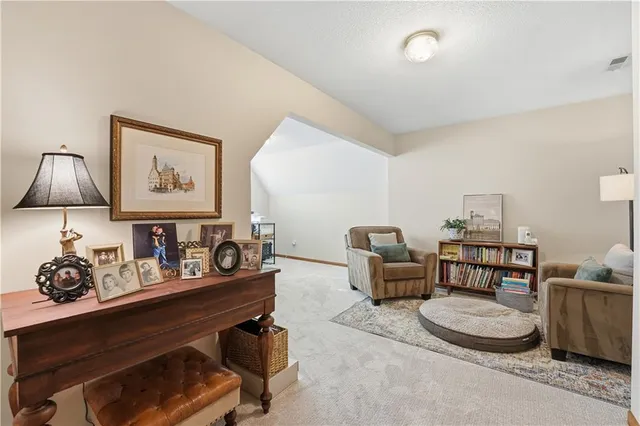 $370,000 | 18906 East 34th Terrace South, Independence, MO 64057