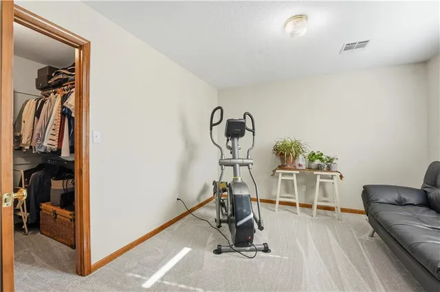 $370,000 | 18906 East 34th Terrace South, Independence, MO 64057