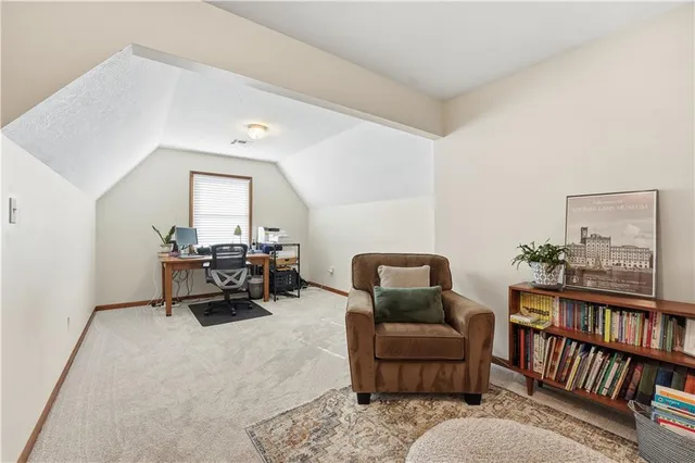 $370,000 | 18906 East 34th Terrace South, Independence, MO 64057