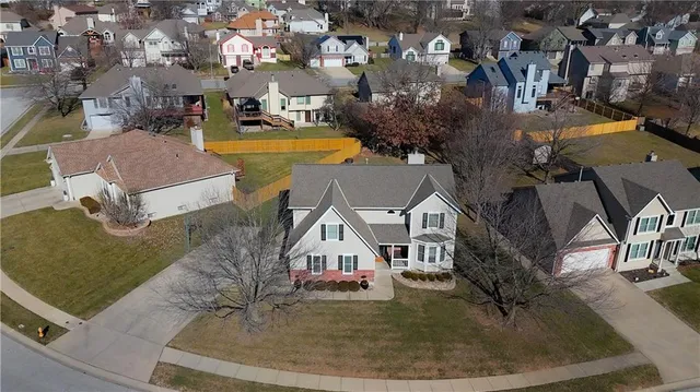 $370,000 | 18906 East 34th Terrace South, Independence, MO 64057