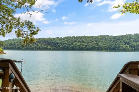 $1,499,900 | 340 Parson Shores Drive, Sharps Chapel, TN 37866