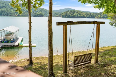 $1,499,900 | 340 Parson Shores Drive, Sharps Chapel, TN 37866