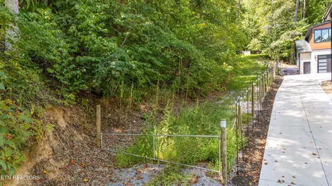 $1,499,900 | 340 Parson Shores Drive, Sharps Chapel, TN 37866