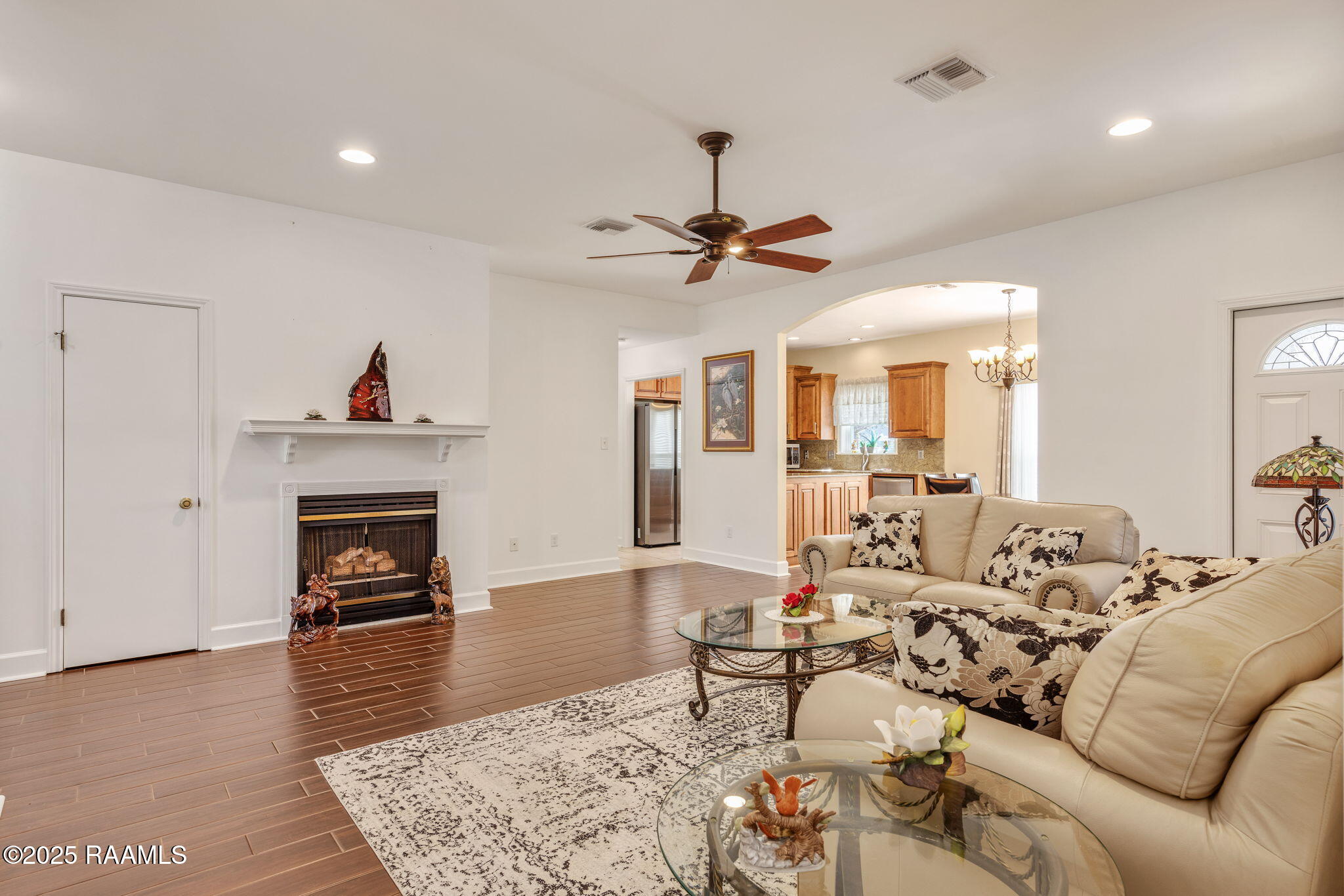 200 Bull Run Circle Broussard, LA 70518 - Photo 5 of 24 5-web-or-mls-200 Bull Run Cir-5