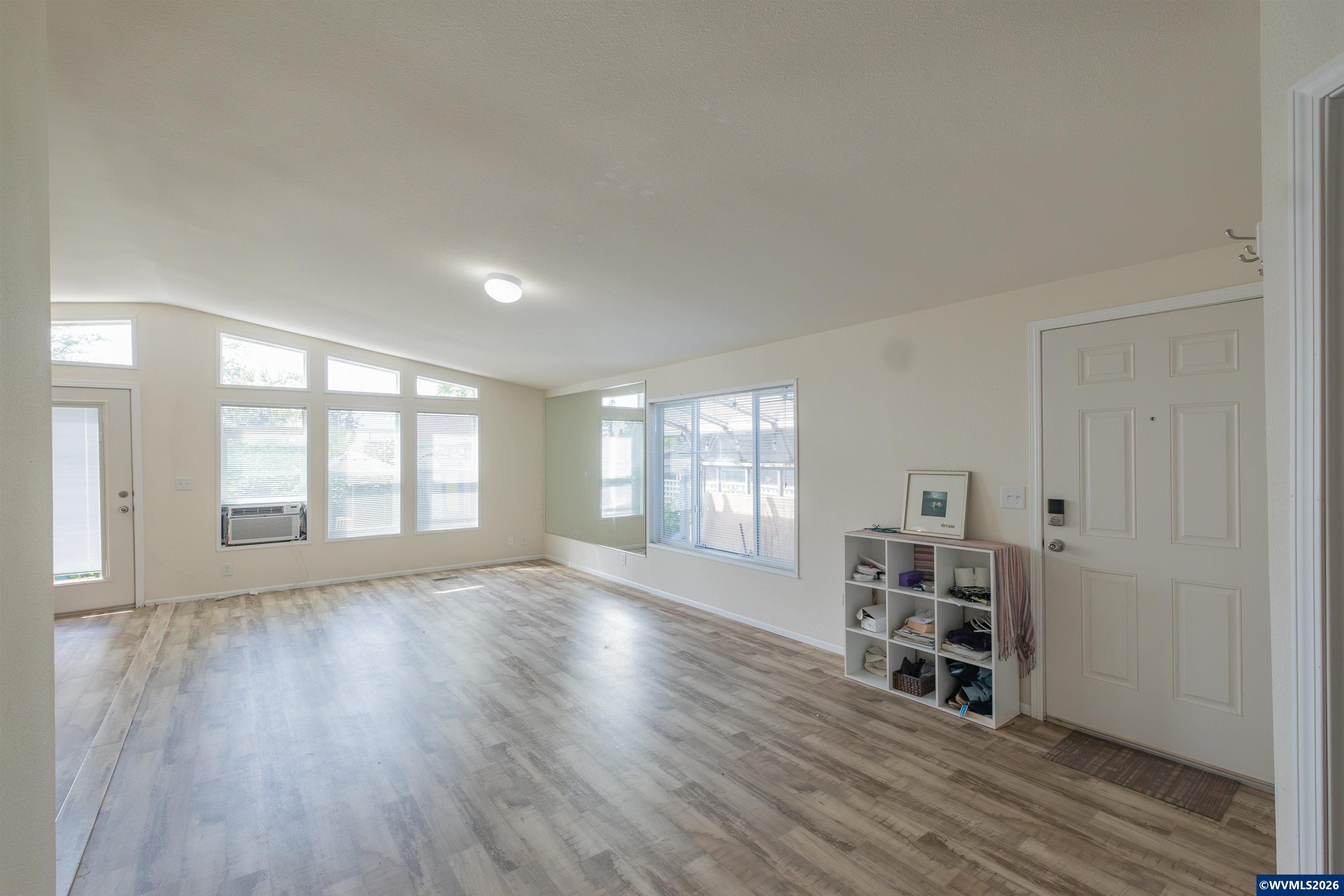 352 Southwest Butterfield Place Corvallis, OR 97333 - Photo 2 of 33