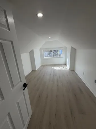 $269,000 | 10426 South Calhoun Avenue, Chicago, IL 60617