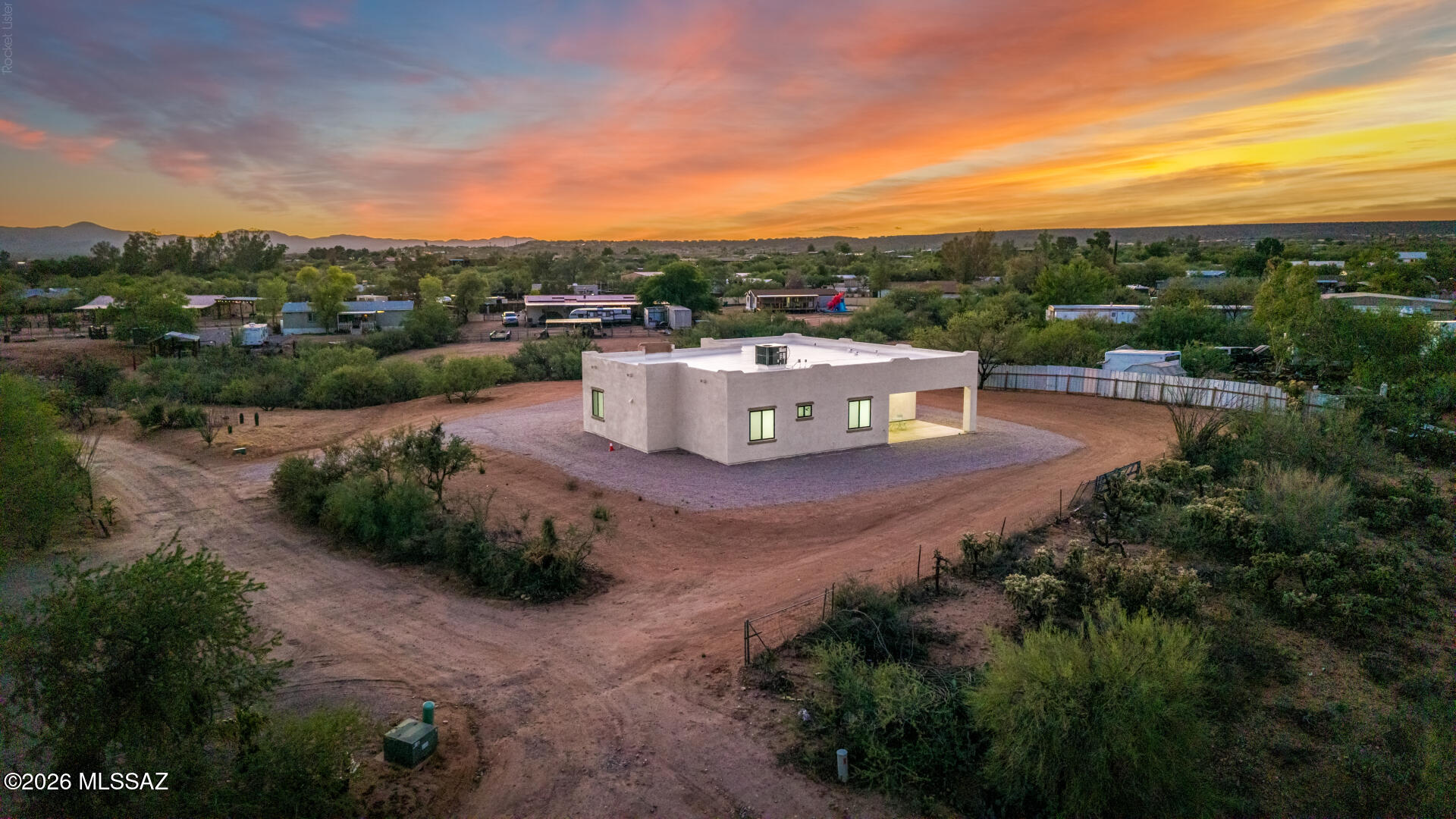 4601 East Magoo Road Tucson, AZ 85739 - Photo 24 of 38 a view of a city and mountains