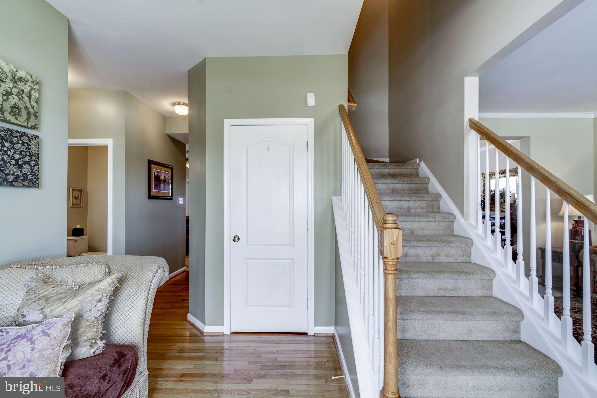 1157 Woodruff Road Coatesville, PA 19320 - Photo 5 of 49 Foyer