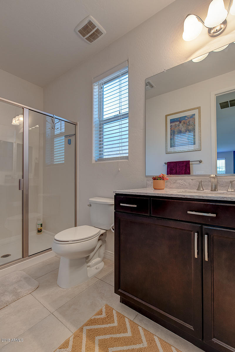 4432 North 155th Lane Goodyear, AZ 85395 - Photo 31 of 62 Private Guest Suite Bath