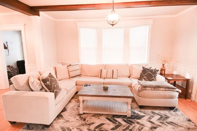 $208,000 | 721 North Labree Avenue, Thief River Falls, MN 56701