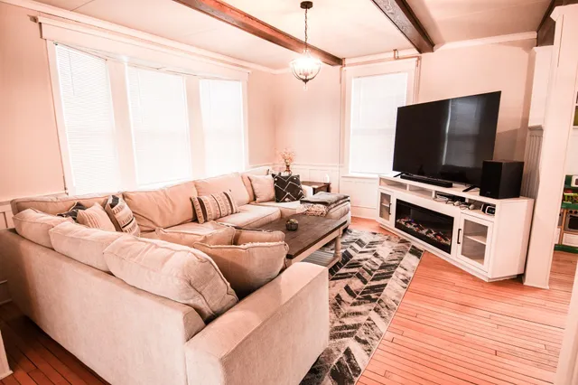 $208,000 | 721 North Labree Avenue, Thief River Falls, MN 56701