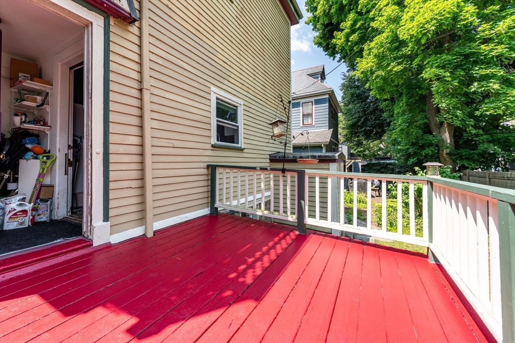 31 Kent Square, Unit 1 Brookline, MA 02446 - Photo 14 of 19