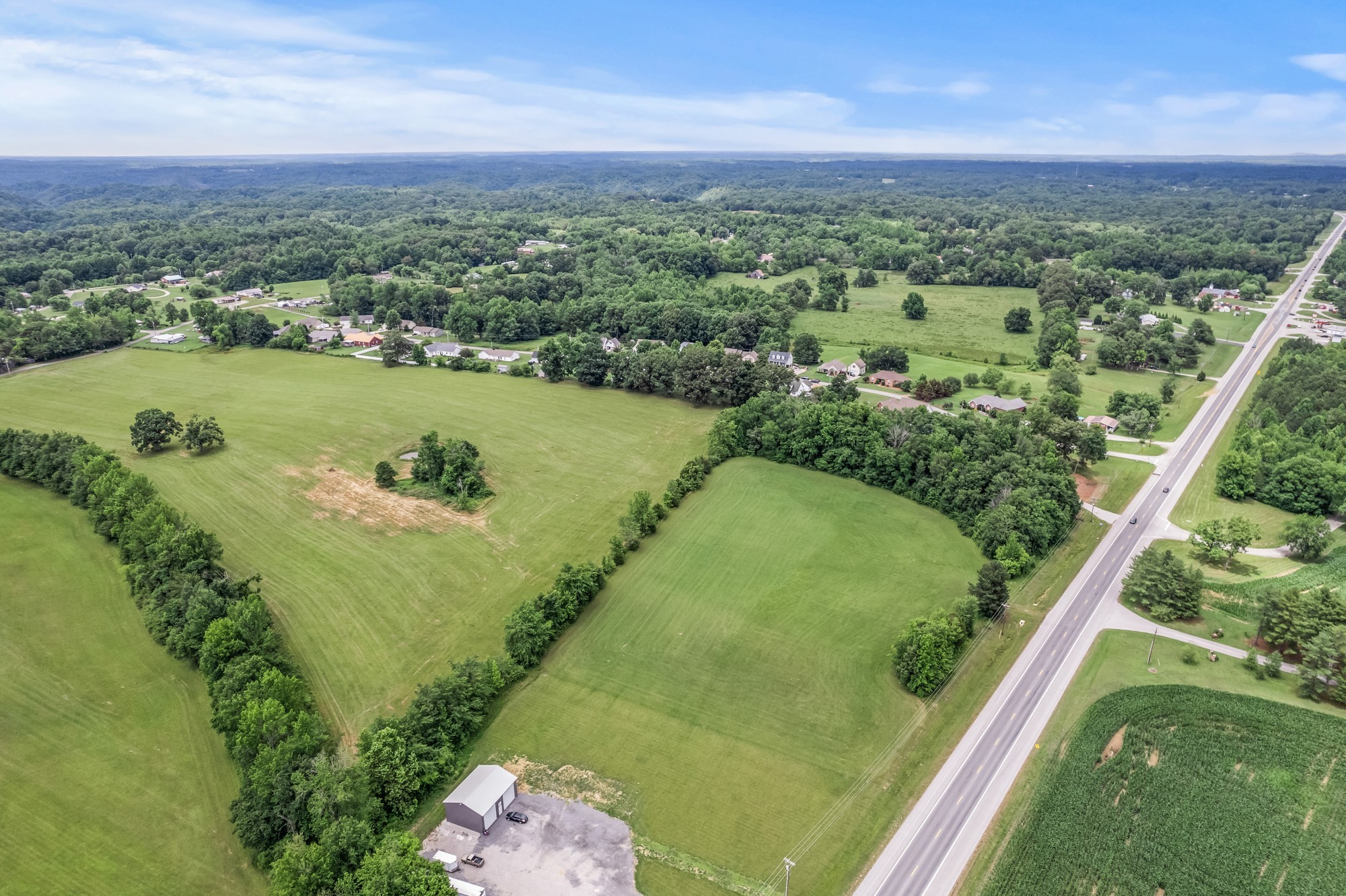 0 Hulon Ferrell Road Baxter, TN 38544 - Photo 14 of 25 a view of a city
