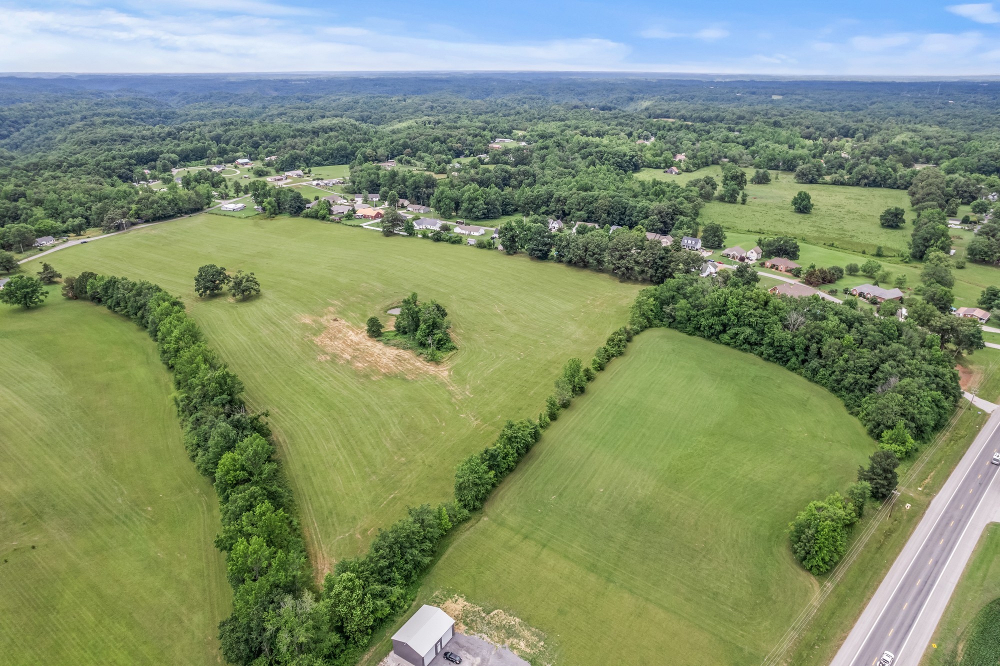 0 Hulon Ferrell Road Baxter, TN 38544 - Photo 15 of 25 a view of a city