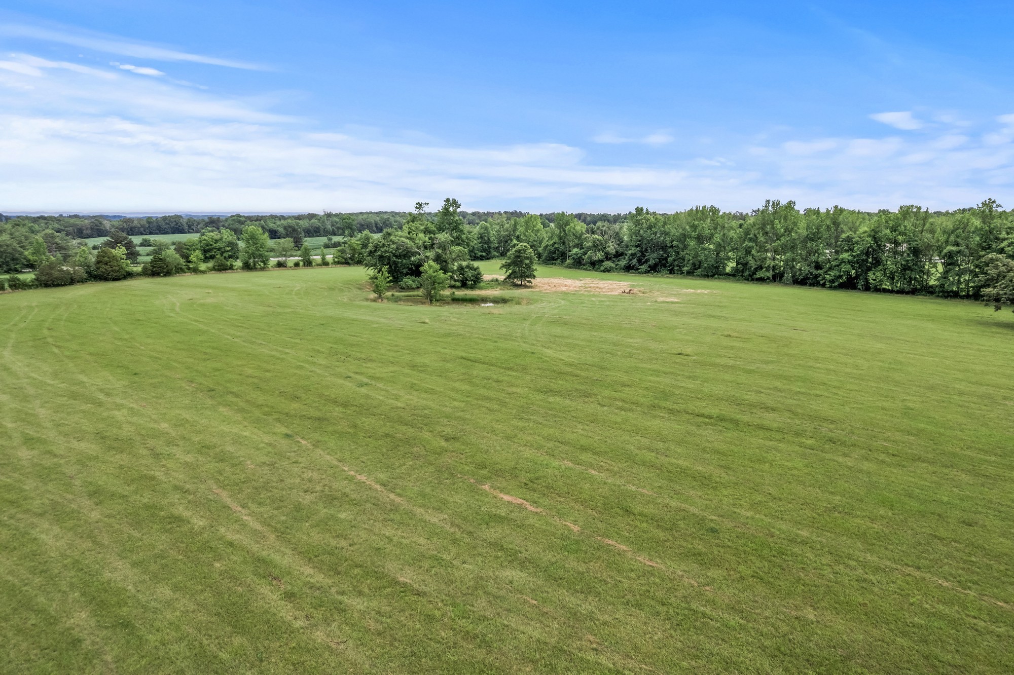 0 Hulon Ferrell Road Baxter, TN 38544 - Photo 7 of 25 a view of an ocean and beach