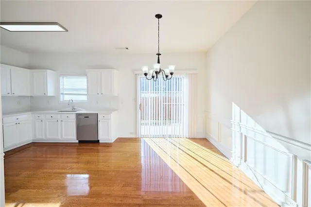 $325,000 | 1930 Dilcrest Drive, Duluth, GA 30096