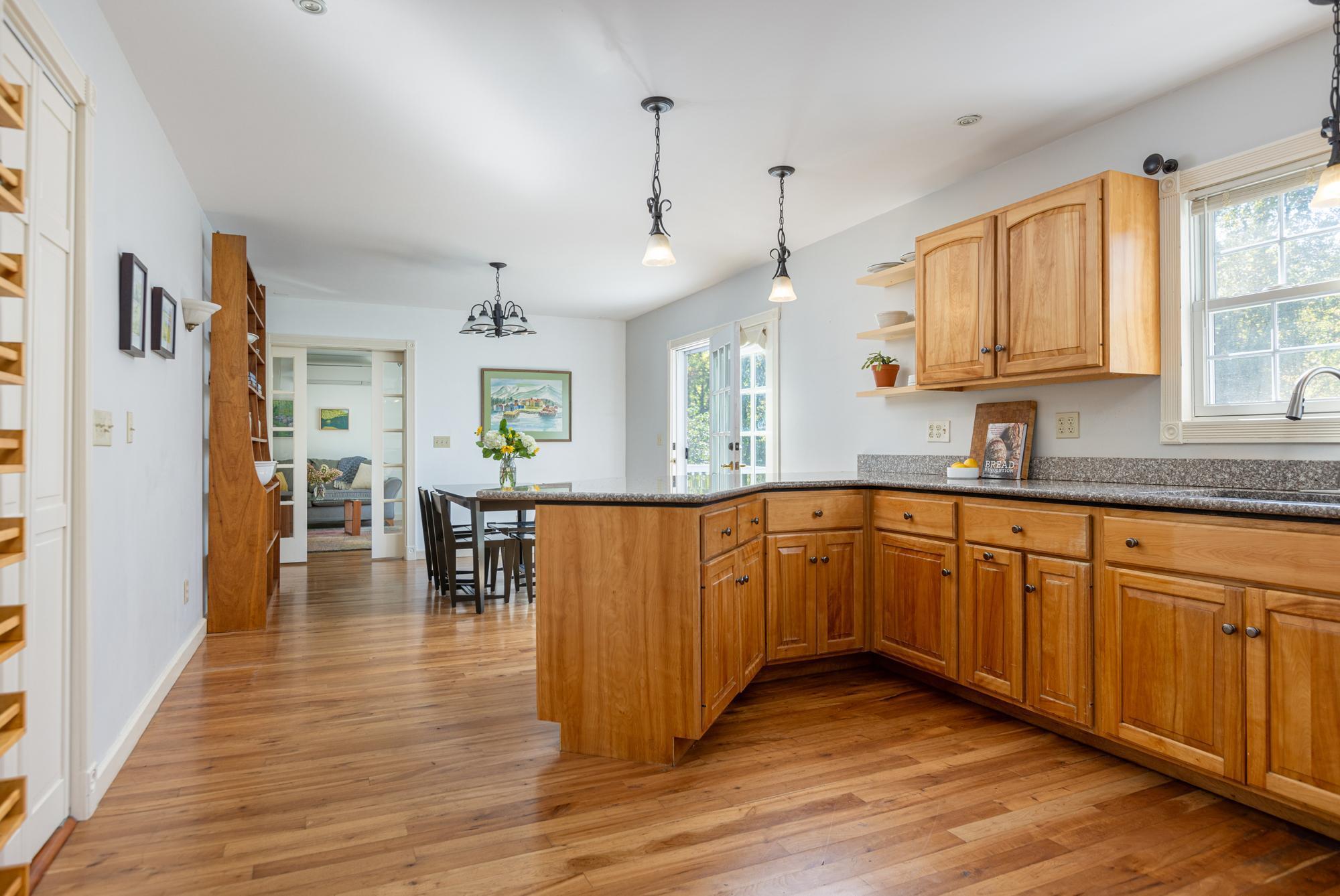 1155 Sawyer Road Cape Elizabeth, ME 04107 - Photo 8 of 55 1155 Sawyer Rd_W5_024