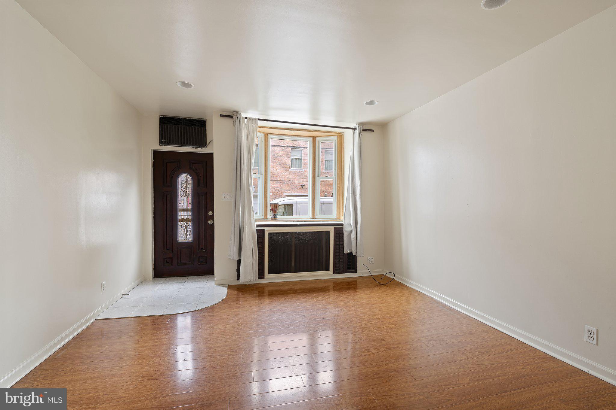 1225 South 2nd Street Philadelphia, PA 19147 - Photo 2 of 29