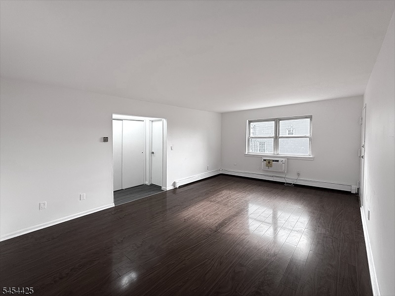 19 Van Rensselear Street, Unit 4 Belleville, NJ 07109 - Photo 3 of 8 Gallery Image 3