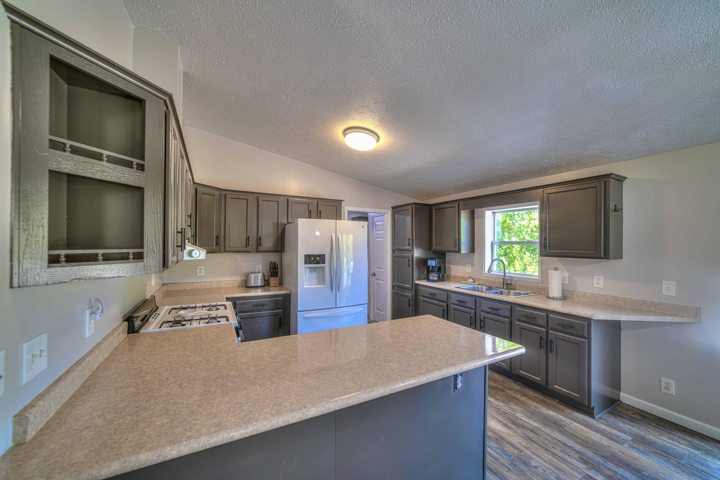 15155 South County Line Road Tekonsha, MI 49092 - Photo 10 of 37 15155 S County Line Rd 43