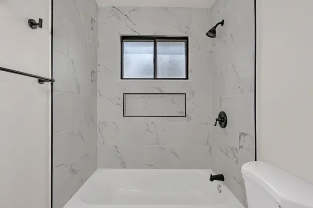 $369,900 | 4891 East Rialto Avenue, Fresno, CA 93726