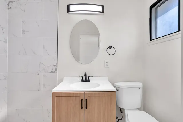 $369,900 | 4891 East Rialto Avenue, Fresno, CA 93726