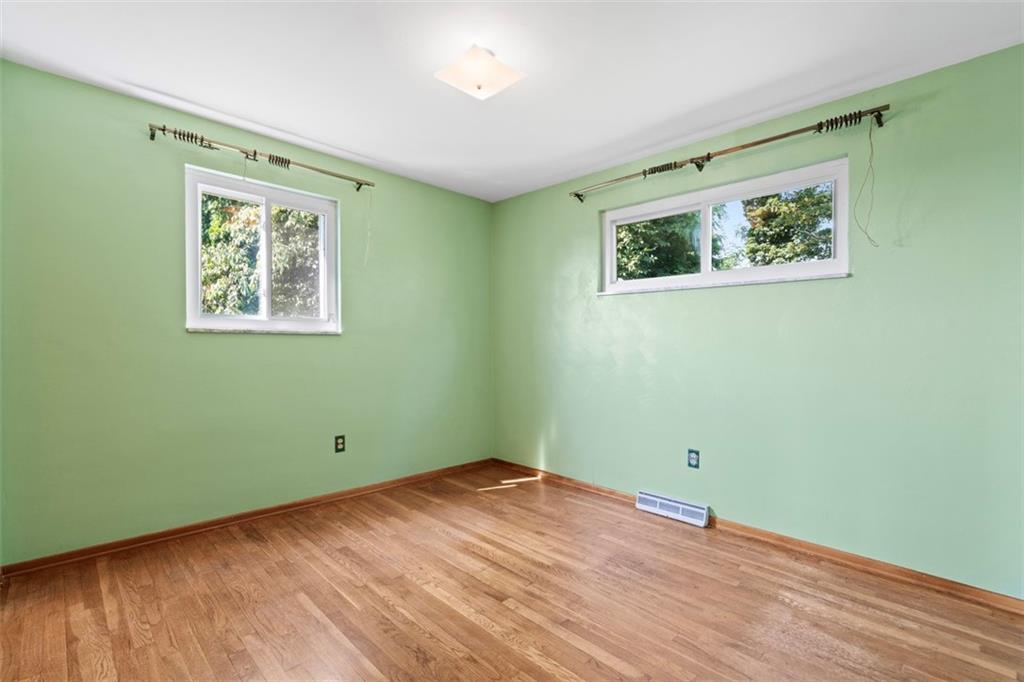 152 Malcolm Pittsburgh, PA 15214 - Photo 21 of 31 wooden floor in a room