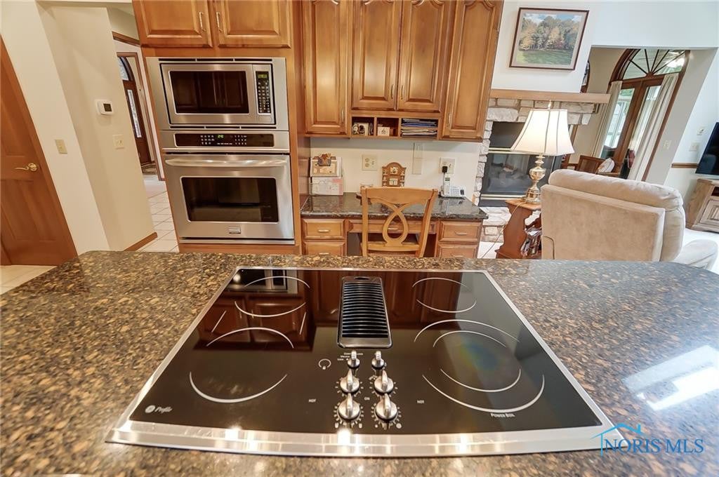 2324 Gradwohl Road Toledo, OH 43617 - Photo 17 of 49 Gallery Image 17