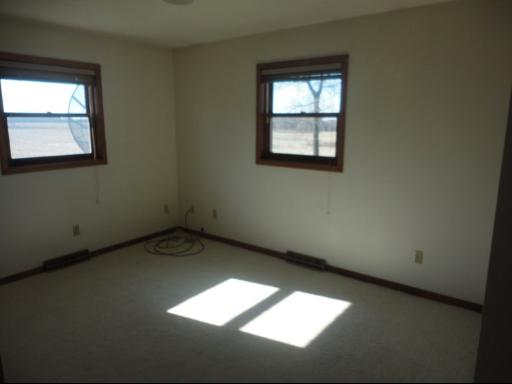 5506 South Lowden Road Oregon, IL 61061 - Photo 5 of 9