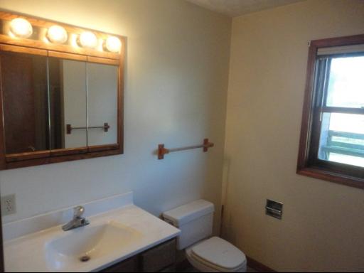 5506 South Lowden Road Oregon, IL 61061 - Photo 7 of 9