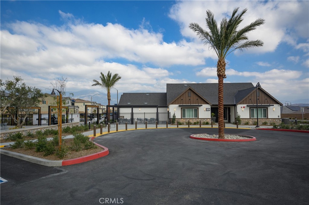 2433 Gunner Ridge Way Rialto, CA 92377 - Photo 25 of 31 River Ranch Amenities
