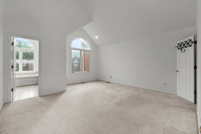 $510,000 | 4260 West Thorndale Avenue, Chicago, IL 60646