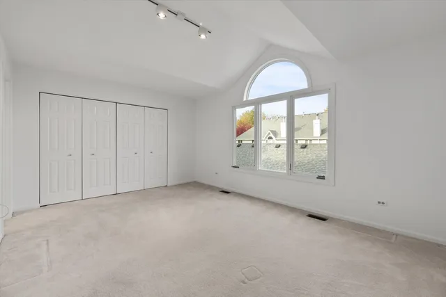 $510,000 | 4260 West Thorndale Avenue, Chicago, IL 60646