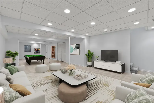 $510,000 | 4260 West Thorndale Avenue, Chicago, IL 60646